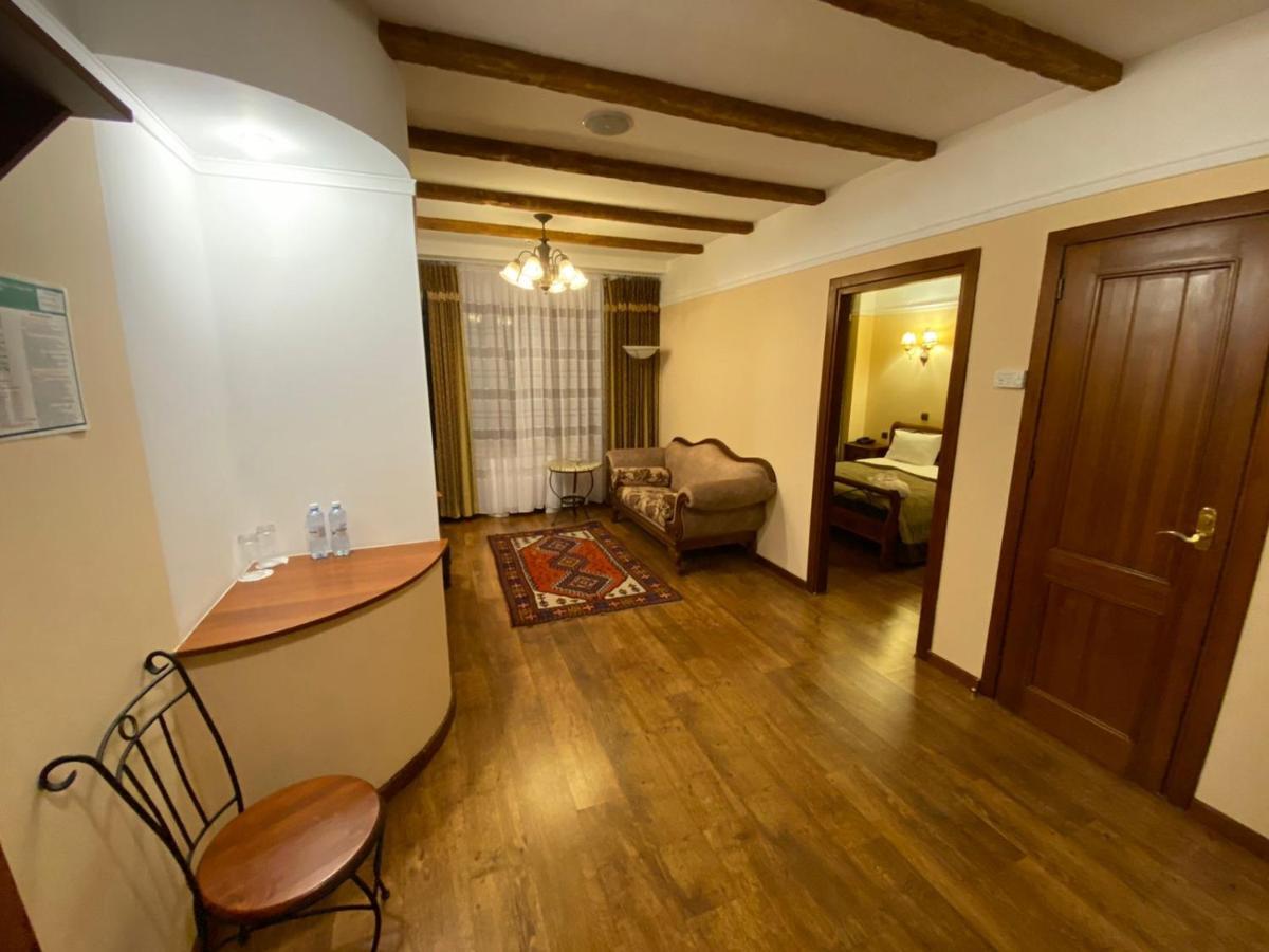 Park Hotel Kokshetau Shchūchīnsk Extérieur photo