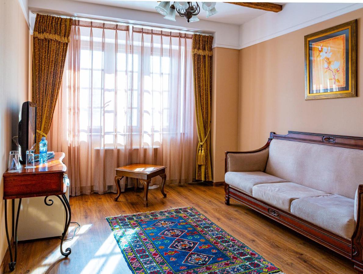 Park Hotel Kokshetau Shchūchīnsk Extérieur photo