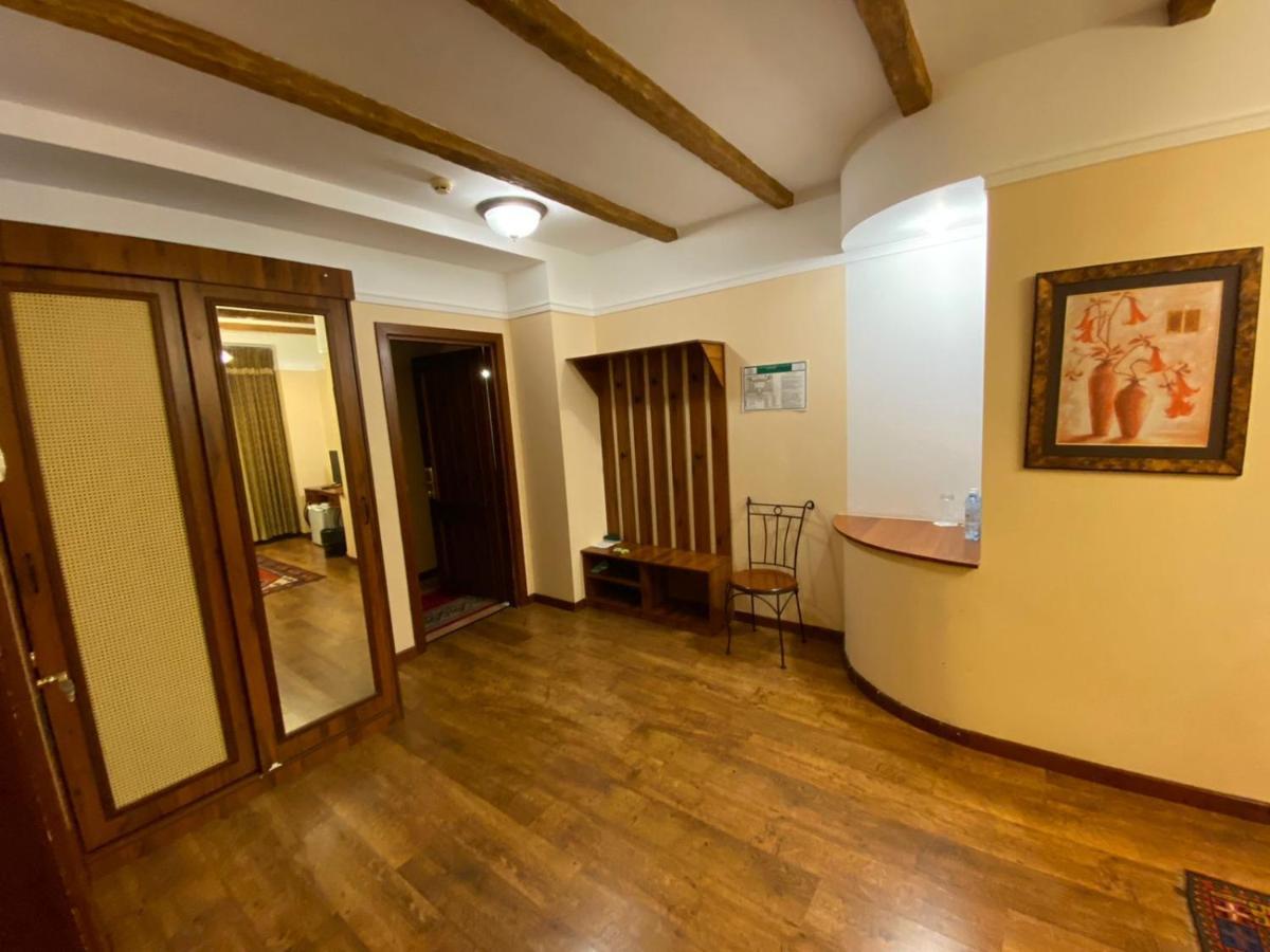 Park Hotel Kokshetau Shchūchīnsk Extérieur photo