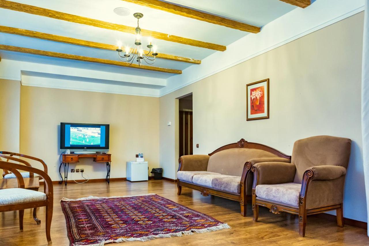 Park Hotel Kokshetau Shchūchīnsk Extérieur photo