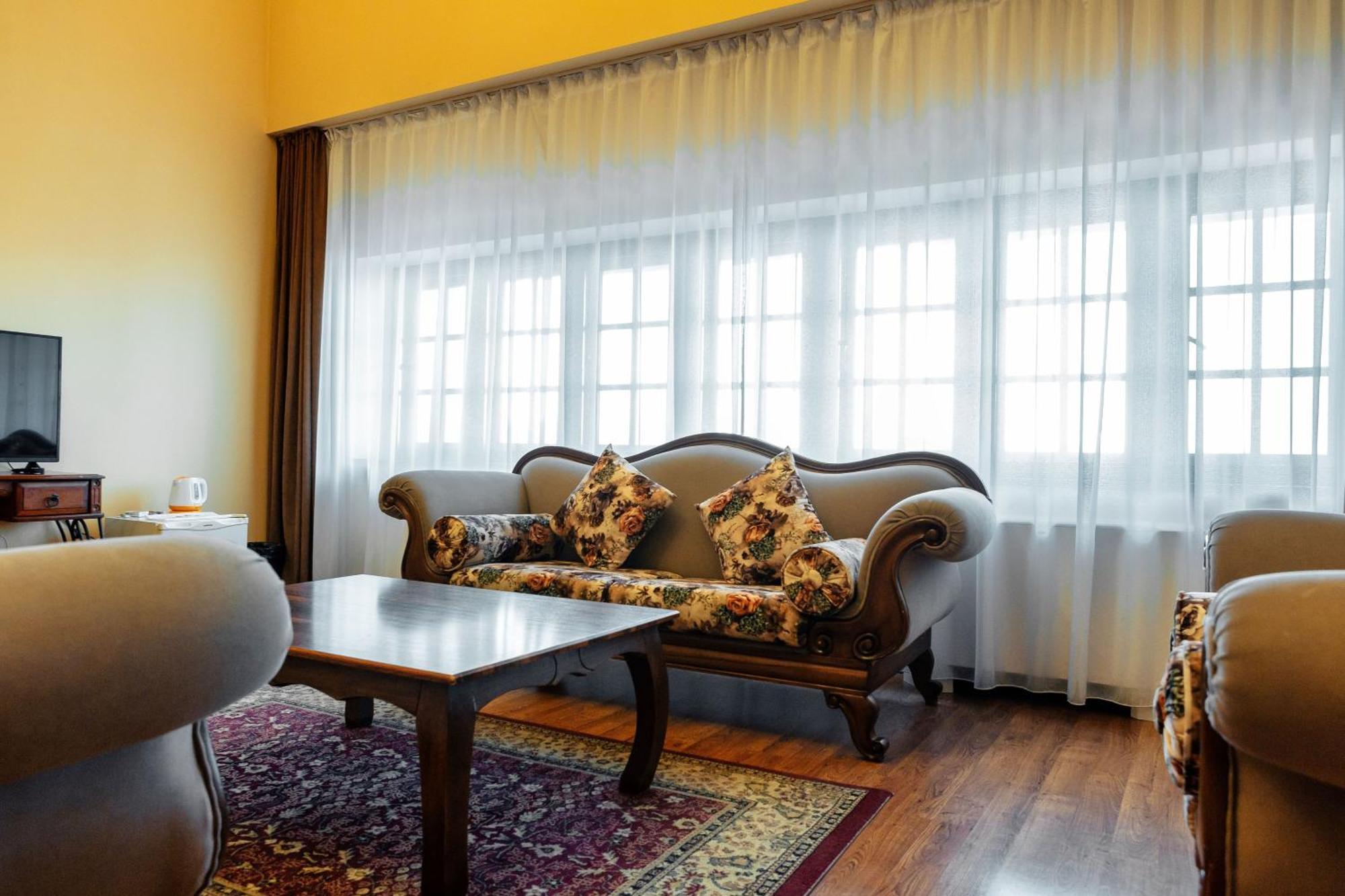 Park Hotel Kokshetau Shchūchīnsk Extérieur photo