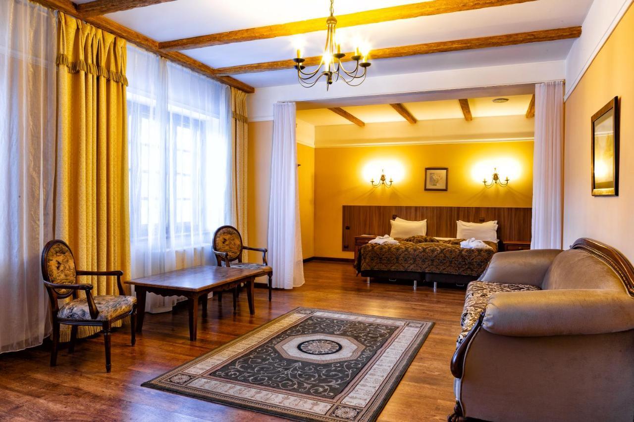 Park Hotel Kokshetau Shchūchīnsk Extérieur photo
